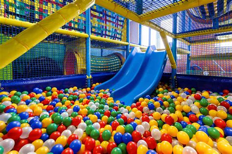 binnenspeeltuin nieuwpoort|Indoor playground 